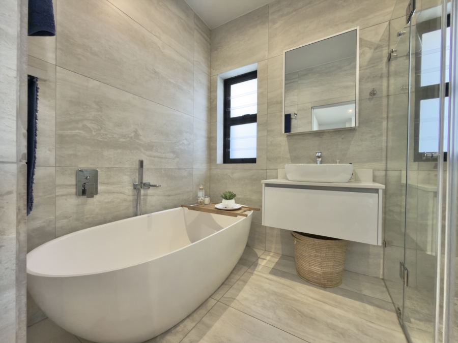 4 Bedroom Property for Sale in Hartenbos Central Western Cape